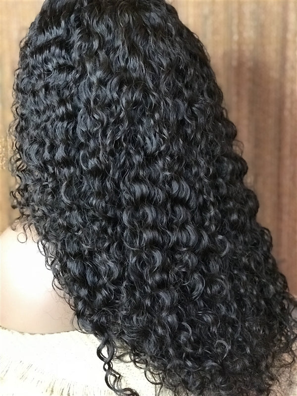 Wig Drop: 22" Nature's Curl