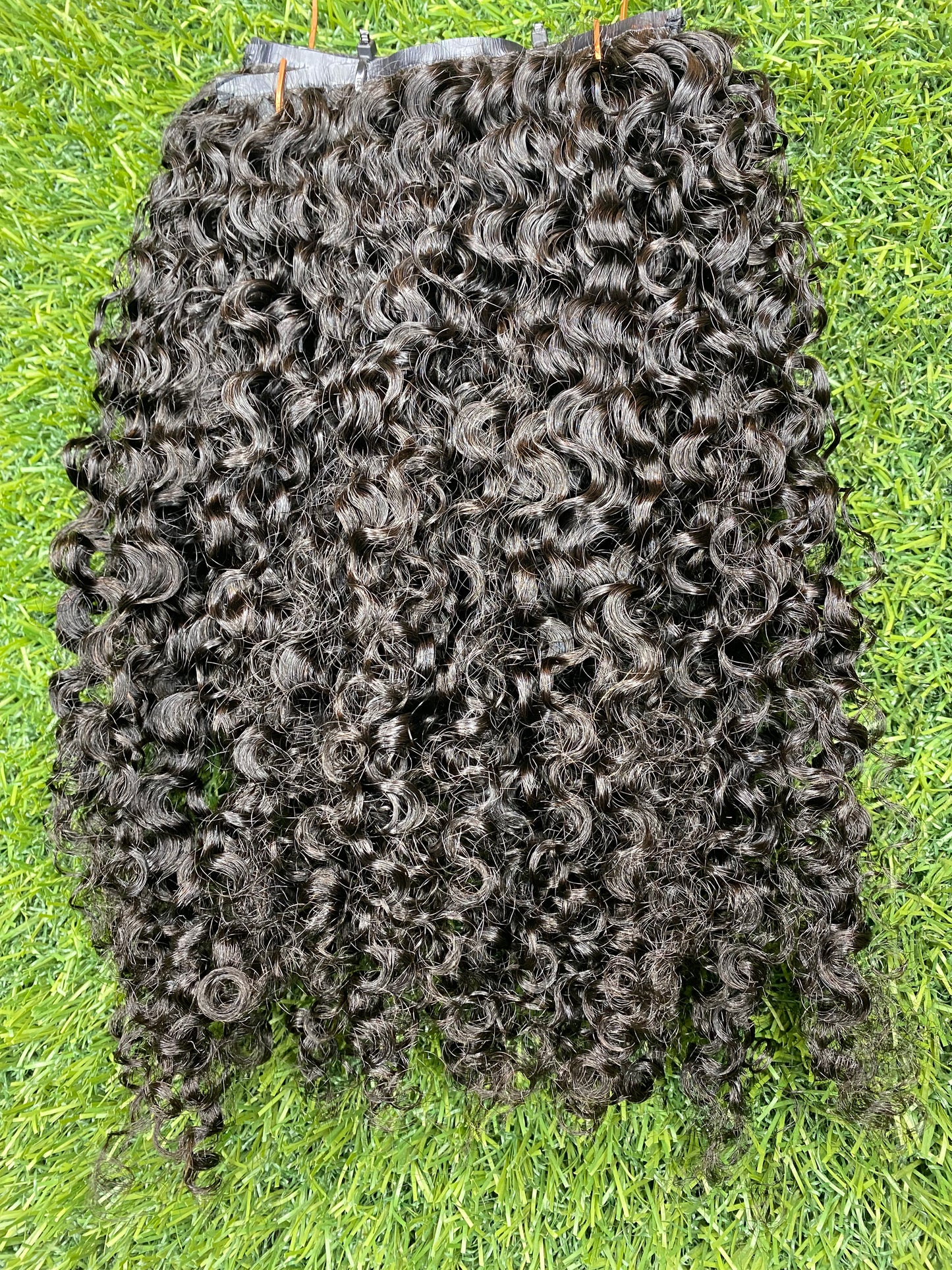 PARTIAL SET: SEAMLESS CLIPINS- SOFT KINKY CURL 18"